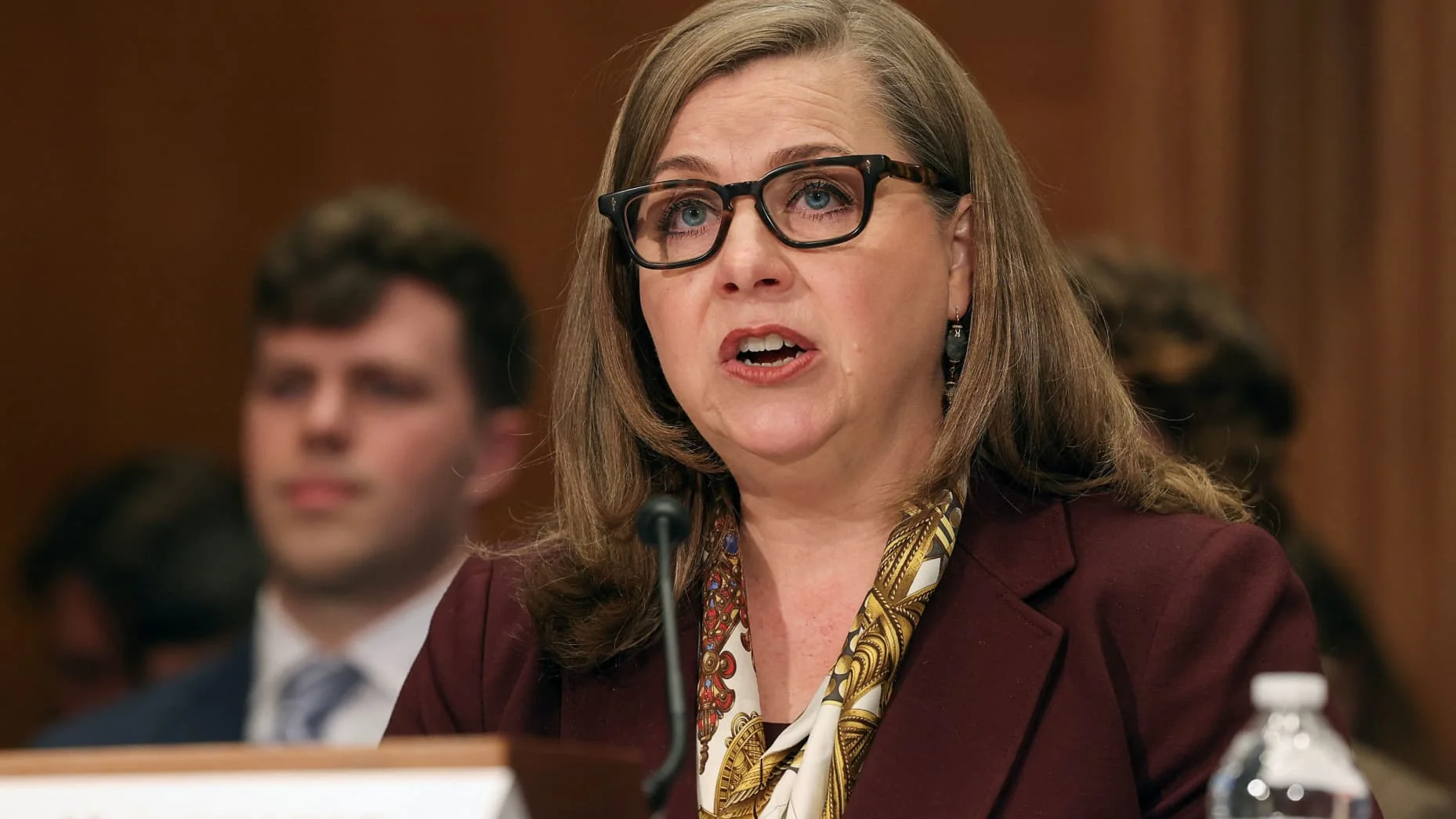 Federal Reserve Board Governor Michelle Bowman 在国会听证会作证(Reuters)